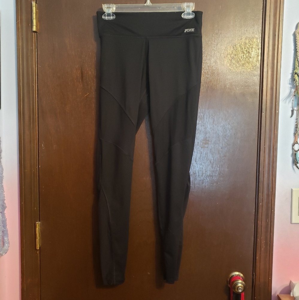Black leggings